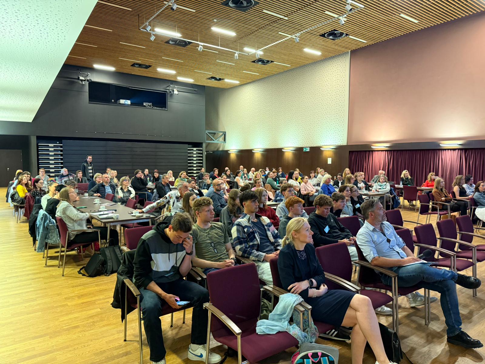 konference_2.jpg